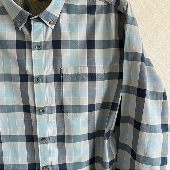 Eddie Bauer Classic Fit Long Sleeve Button Down Shirt Blue Plaid Size TL Vented - Picture 5 of 10